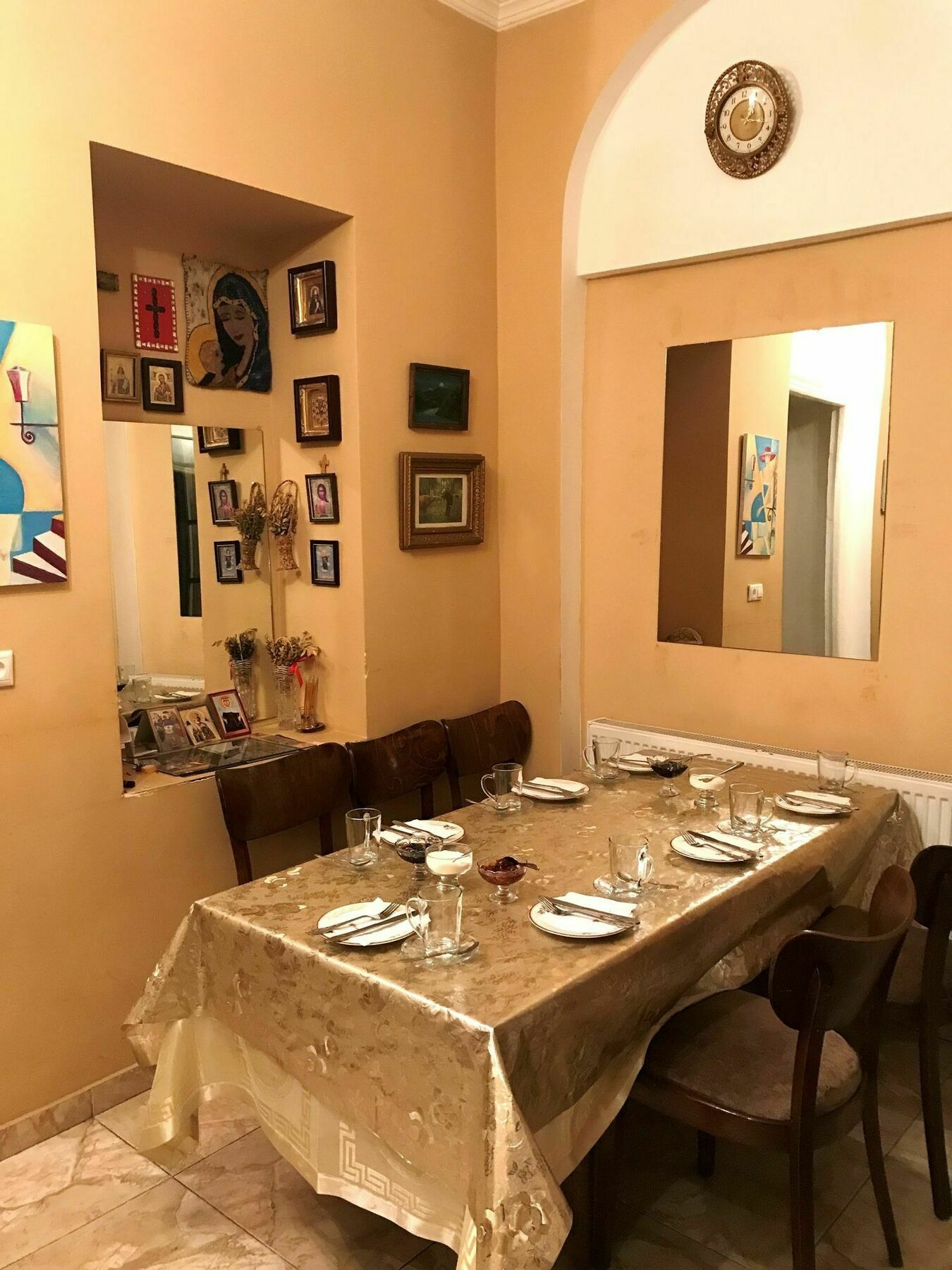 Family Hotel Parajanov Тбилиси Екстериор снимка
